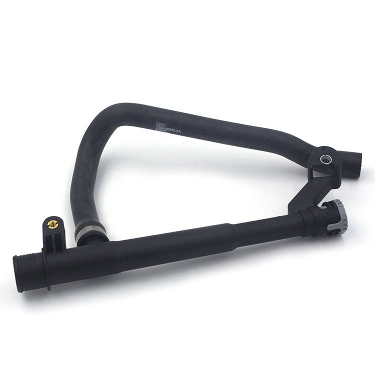 वोमोला इंजन आउटपुट नली तेल कूलर वाटर पाइप ओई 30774514 के लिए वोल्वो ऑटो पार्ट्स